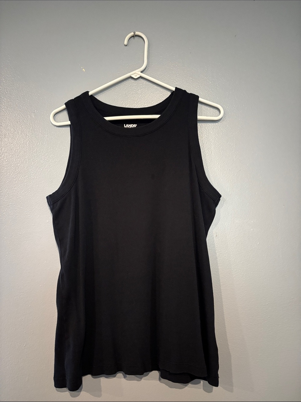 Lands' End Women's Black Ribbed Crewneck Tank